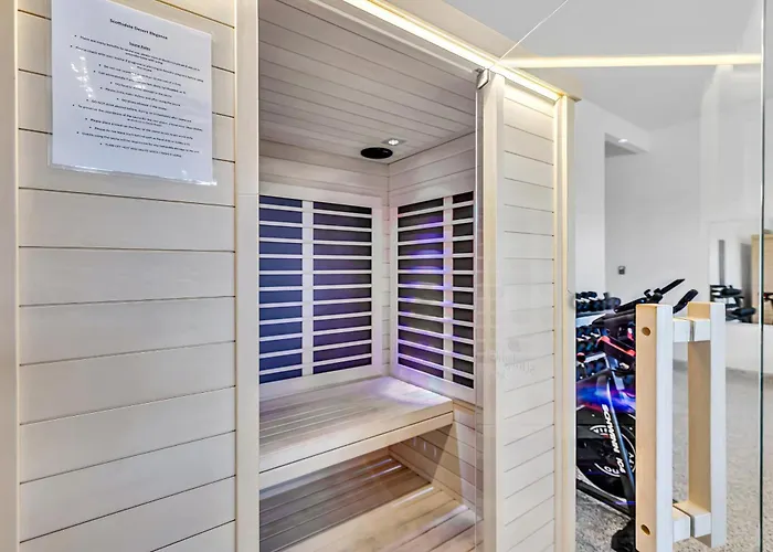 Luxury Lounge - 5br Pool&spa Sauna Firepit Holiday home