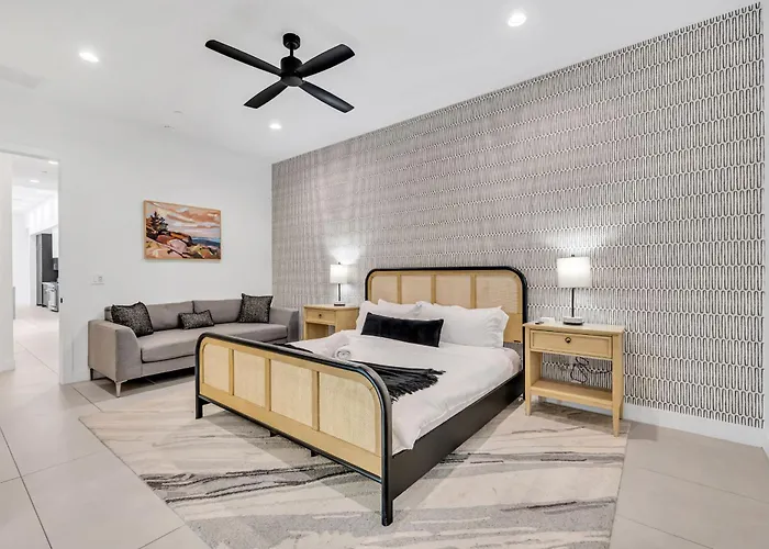 Luxury Lounge - 5br Pool&spa Sauna Firepit Holiday home Scottsdale