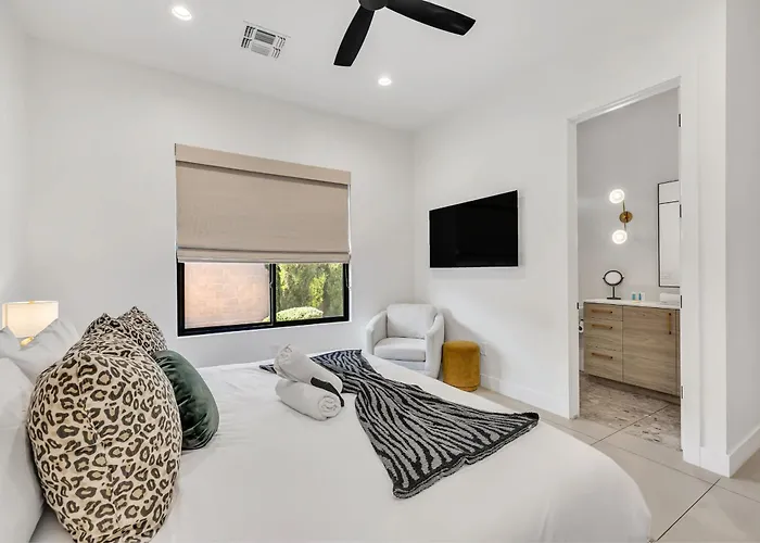 Luxury Lounge - 5br Pool&spa Sauna Firepit *