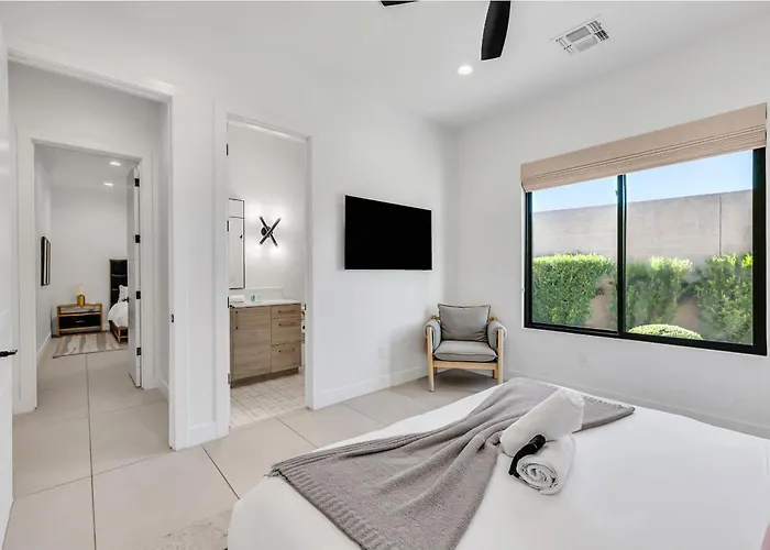 Luxury Lounge - 5br Pool&spa Sauna Firepit Holiday home *