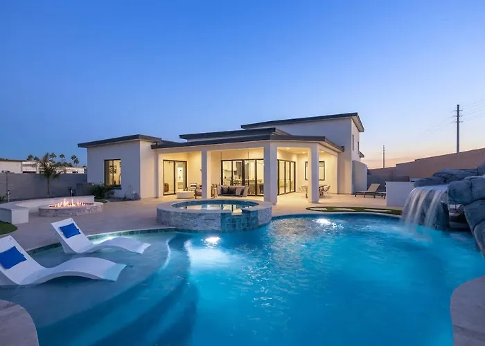 Holiday home Luxury Lounge - 5br Pool&spa Sauna Firepit